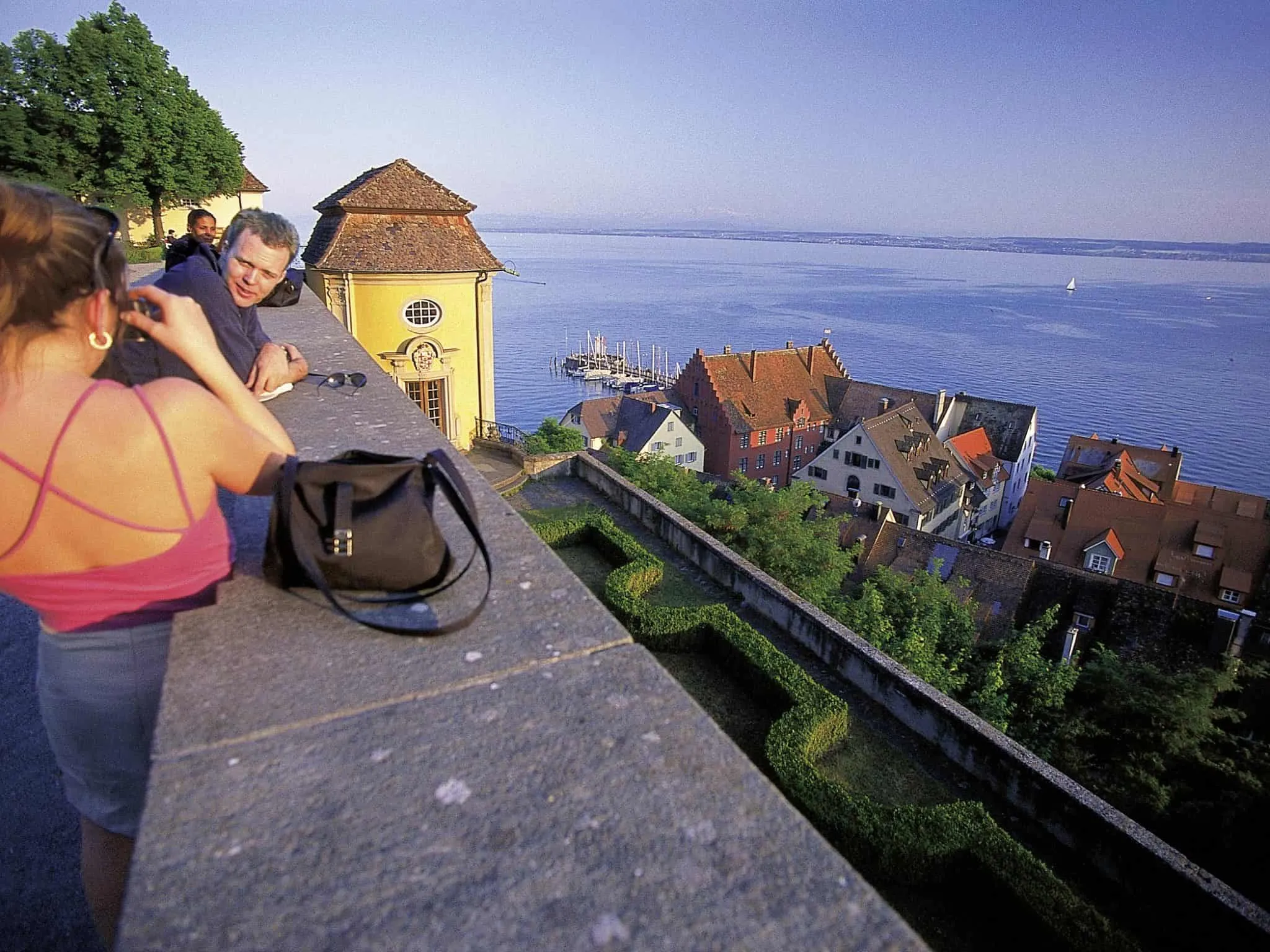 Ferienwohnung Meersburg Blick Vom Schloßgarten